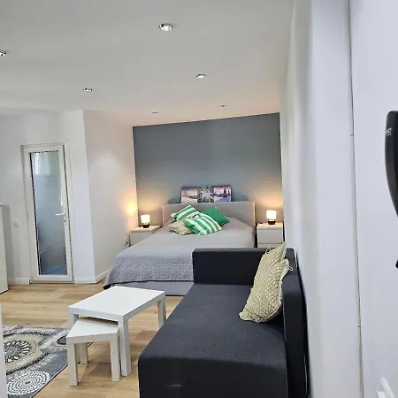 Appartement Romantic - Gara De Nord *