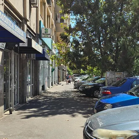 Romantic - Gara De Nord Daire Bükreş